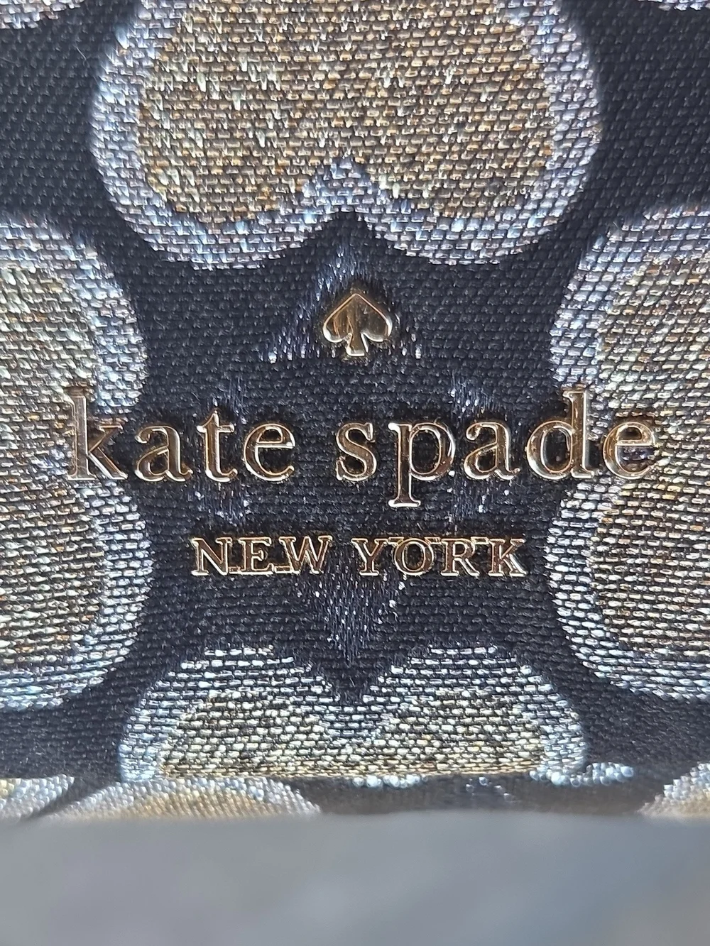 Kate Spade Laptop Protector Gold and Black Logo 16